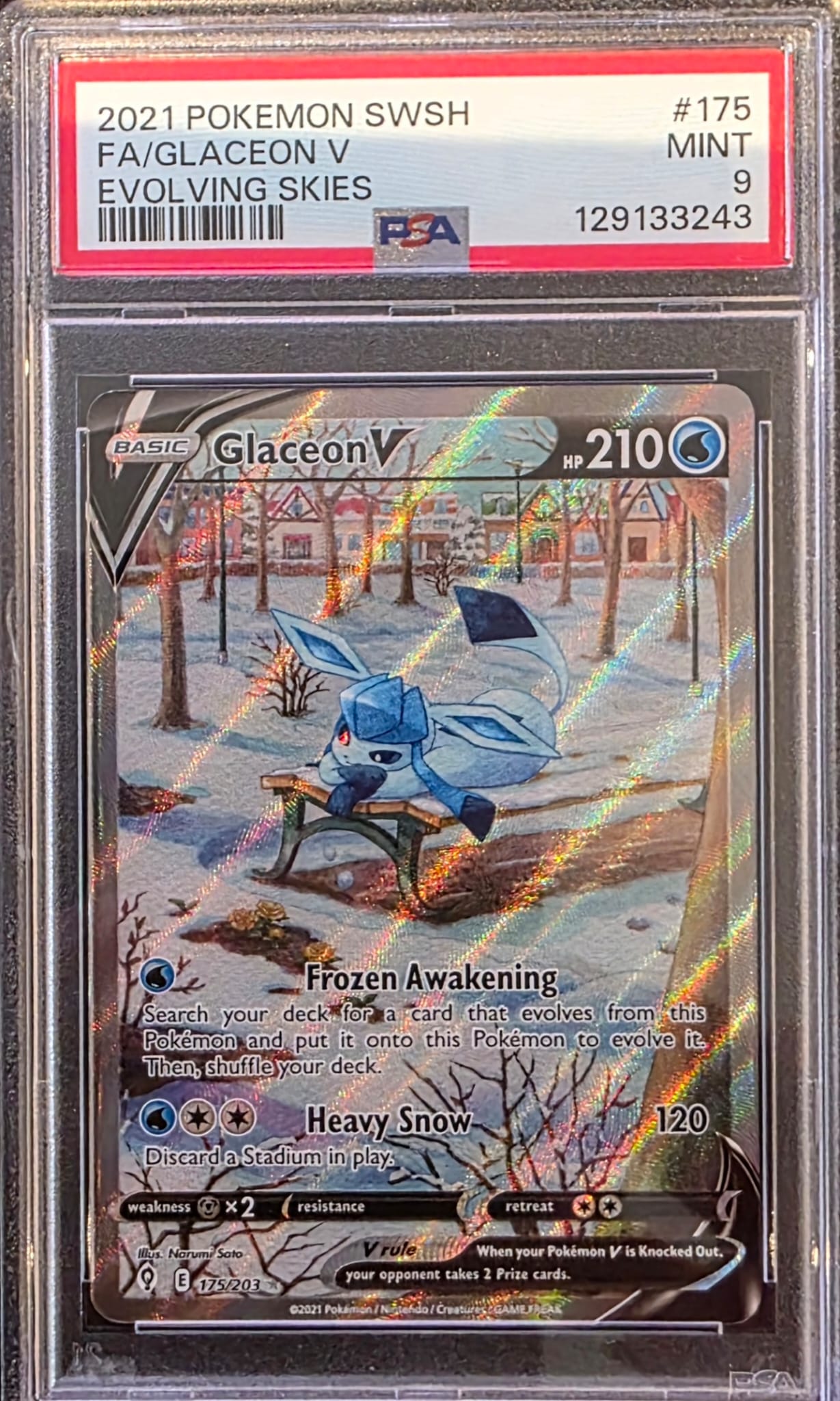 Glaceon V #175 PSA9